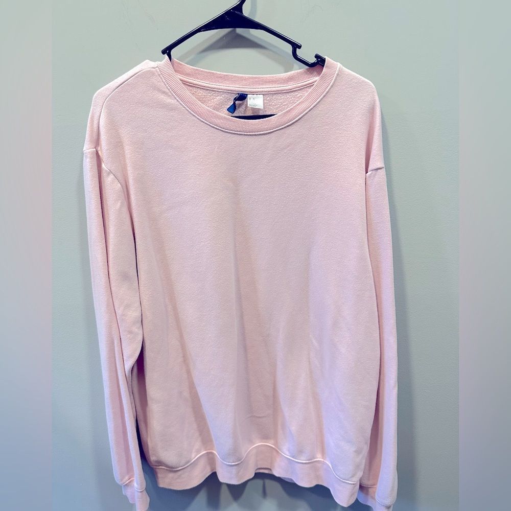 ⭐️2 for $15⭐️H&M Divided lightweight Sweatshirt